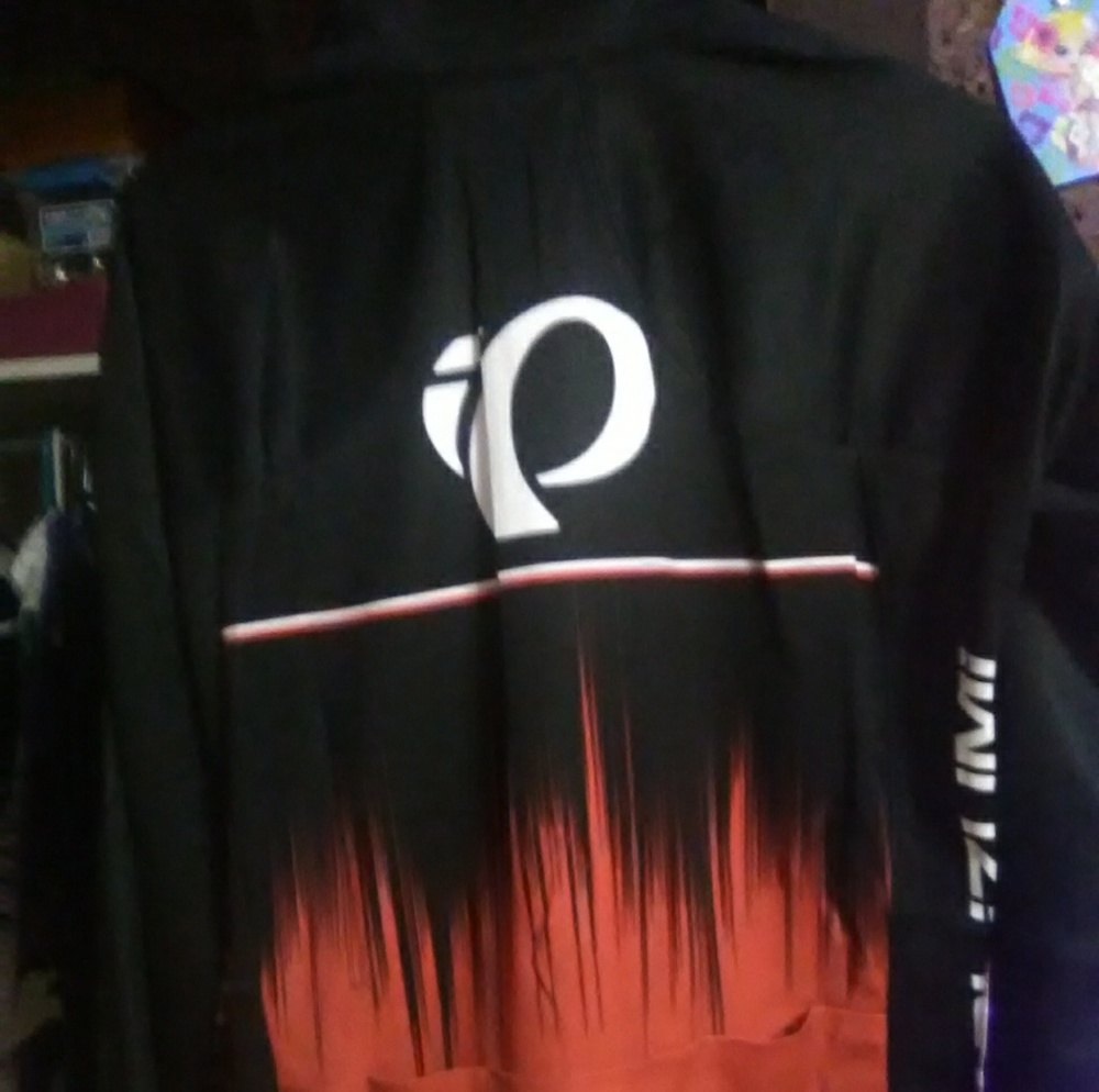Cycling jacket